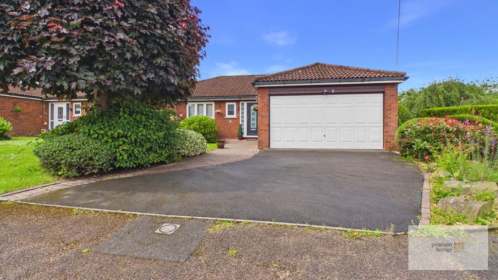 Property photo 1 of 37
