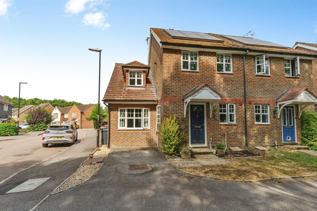 Property photo 1 of 17