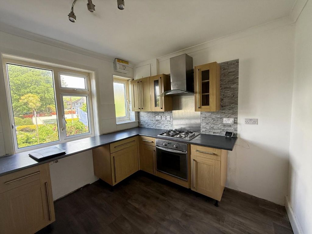 Property photo 1 of 7 Nes Kitchen.Jpg