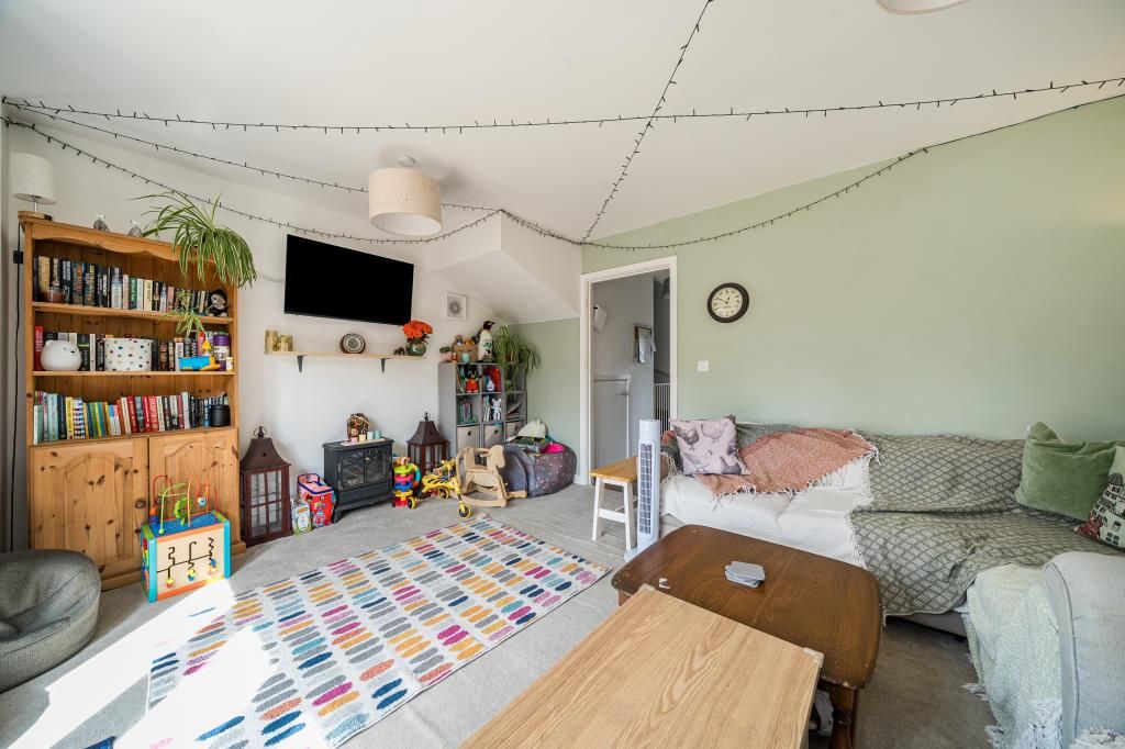 Property photo 2 of 21 Living Area