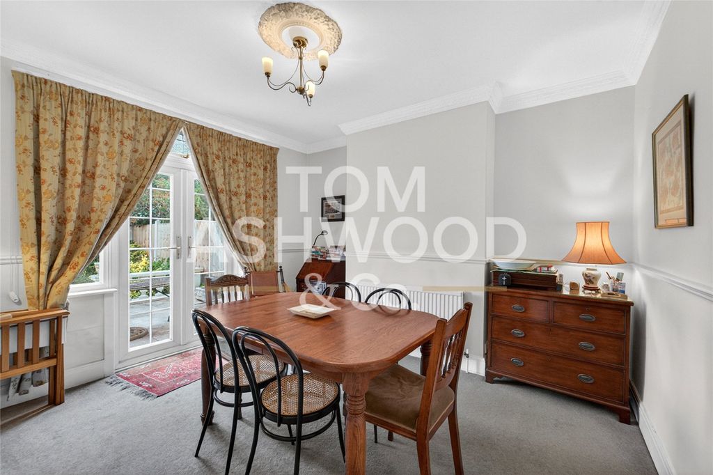 Property photo 3 of 14 Picture No. 08