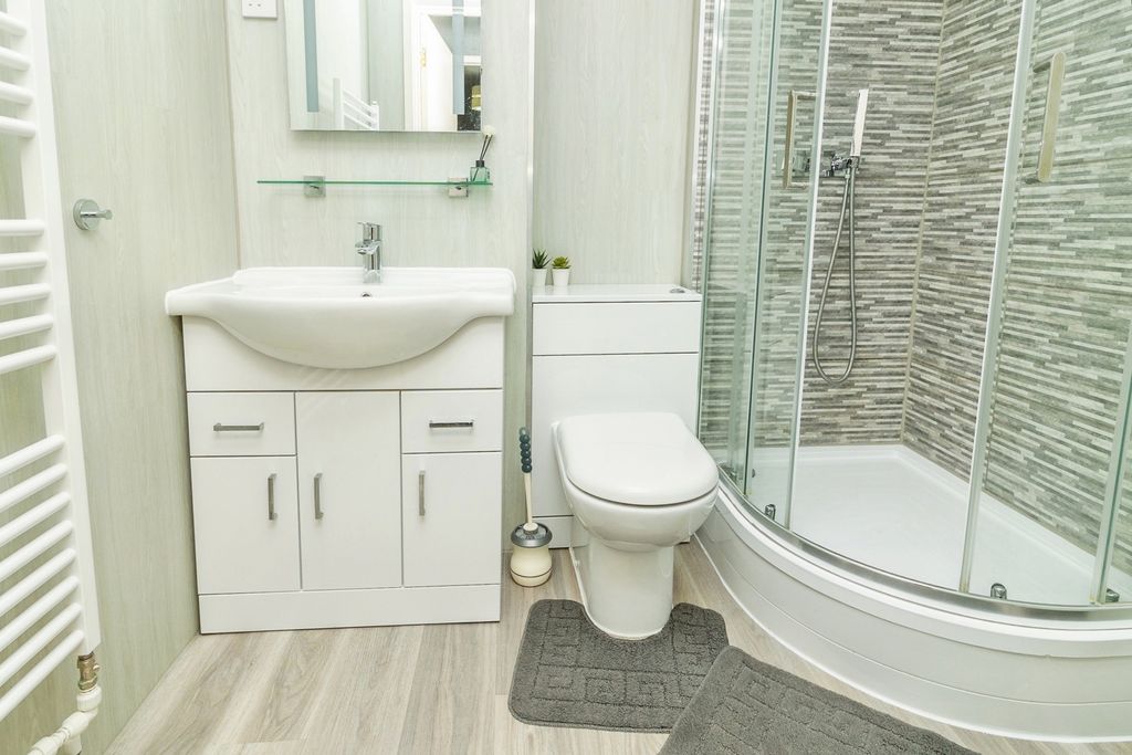 Property photo 3 of 17 Pbox-Img.Jpg