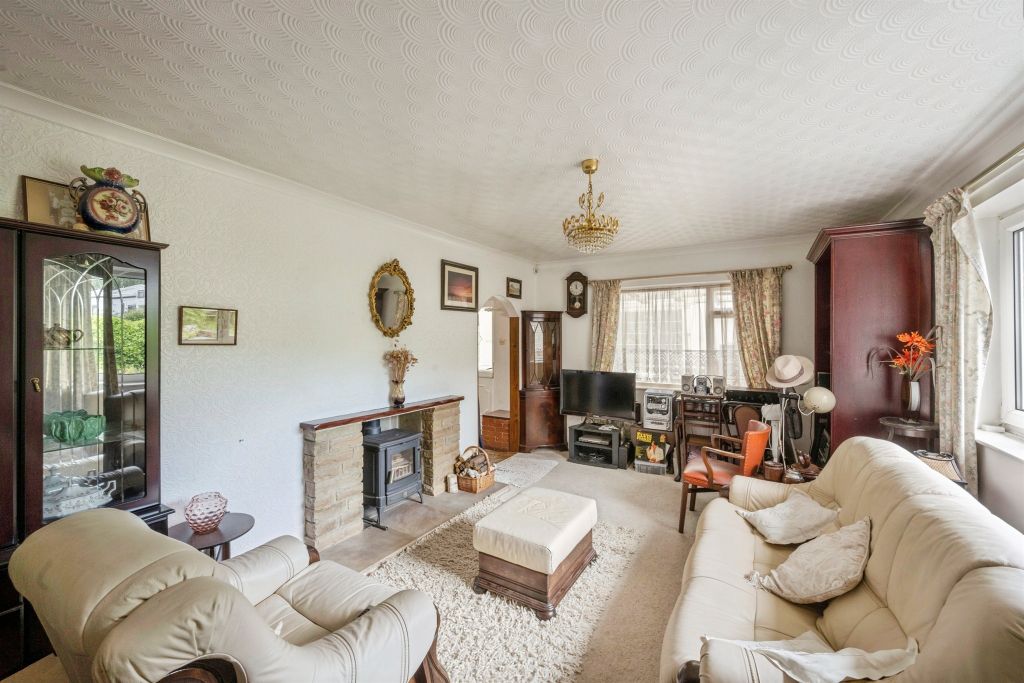 Property photo 2 of 24