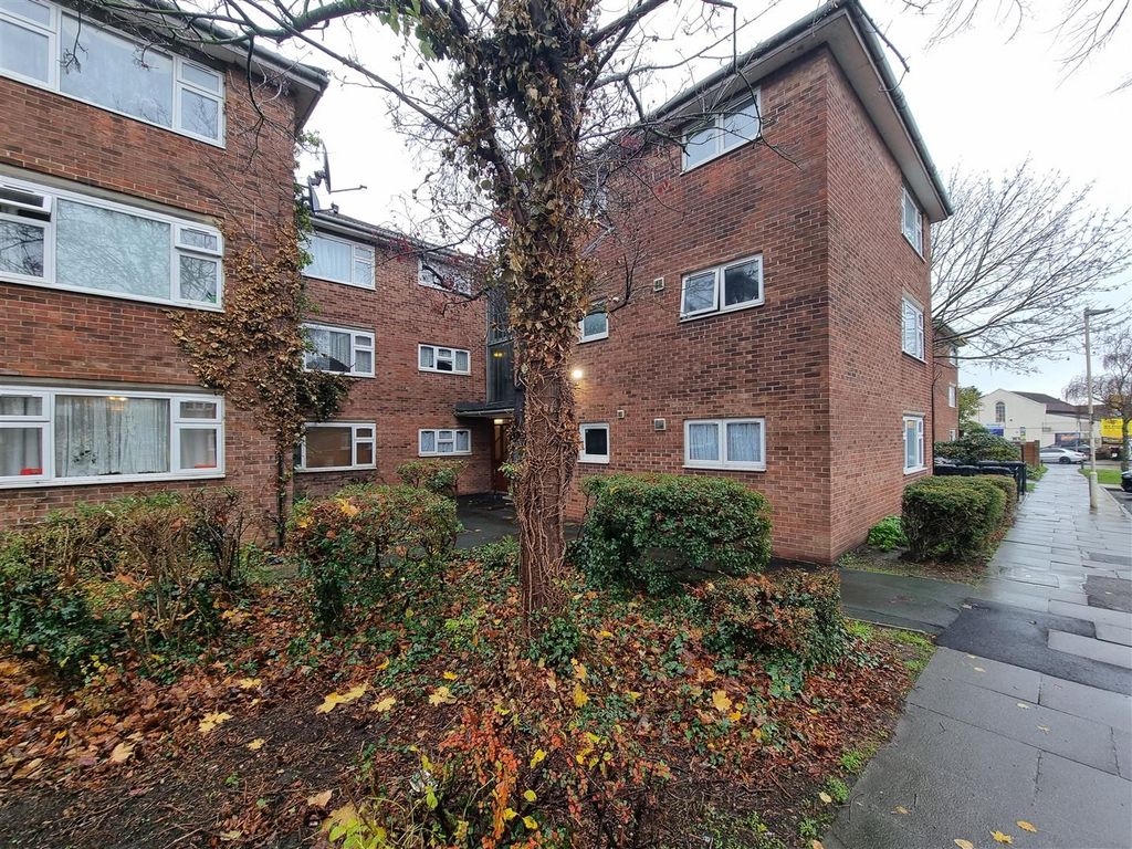 Property photo 1 of 7