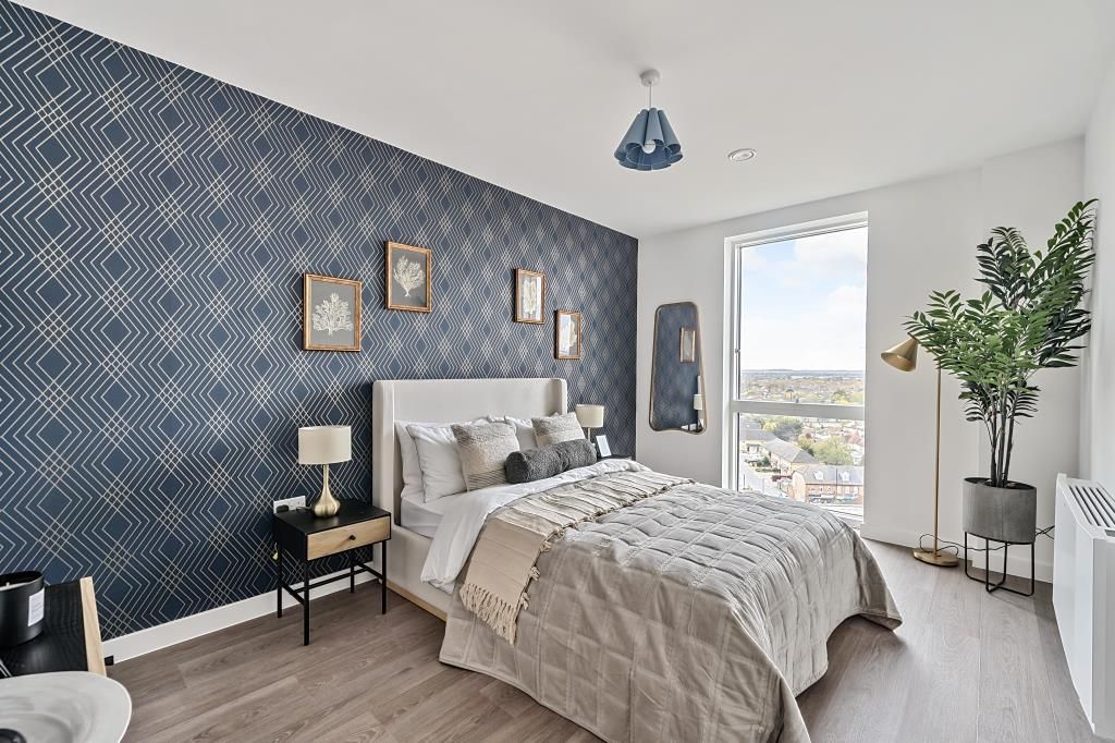 Property photo 2 of 10 Bedroom