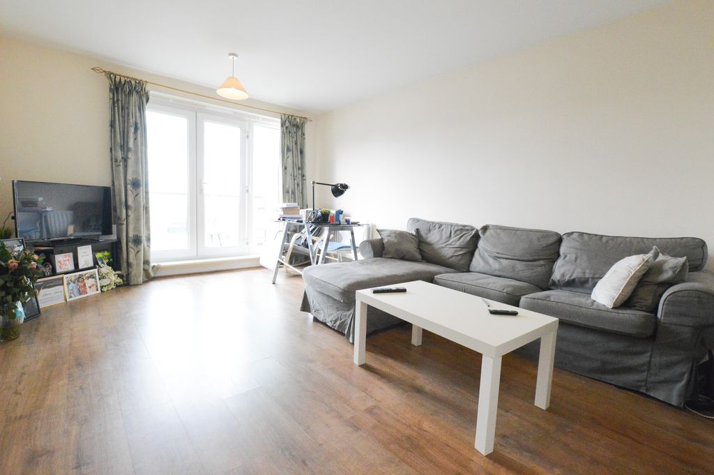 Property photo 2 of 5