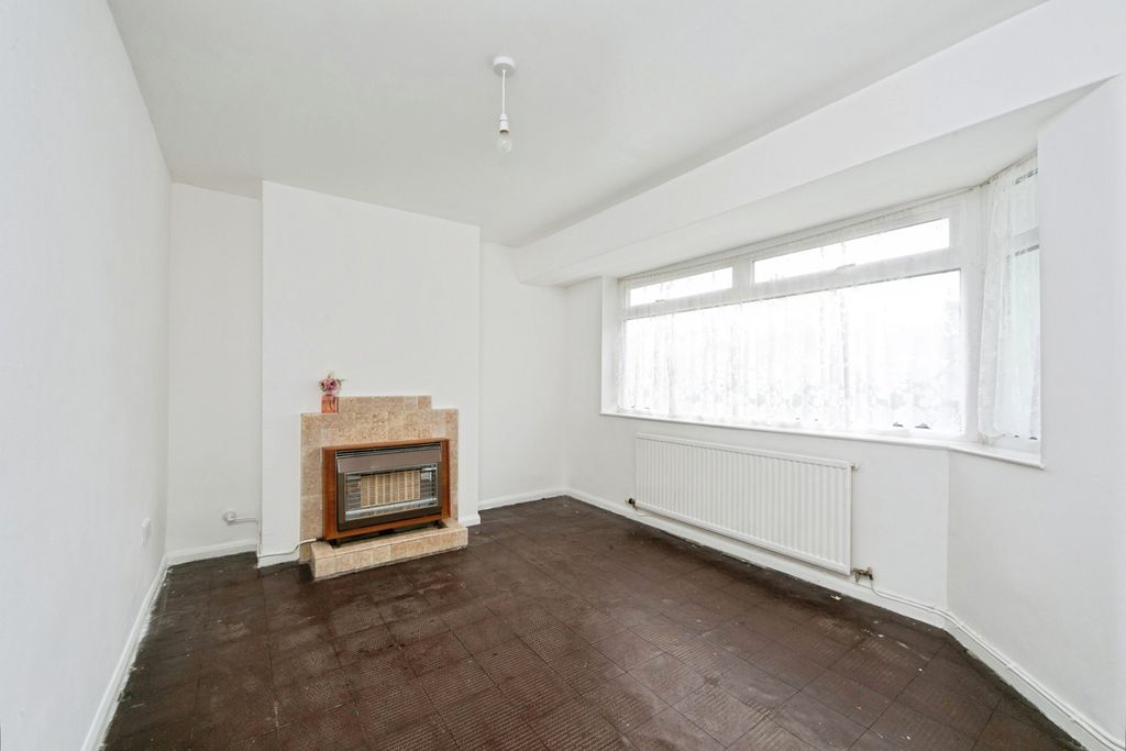 Property photo 2 of 18 Pbox-Img.Jpg
