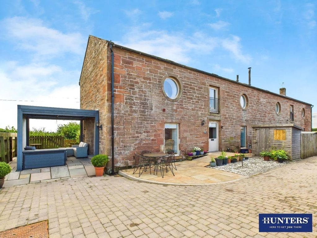 Property photo 1 of 31 Frontage