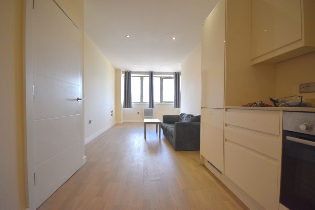 Property photo 1 of 5