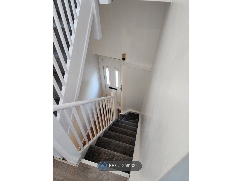 Property photo 1 of 30