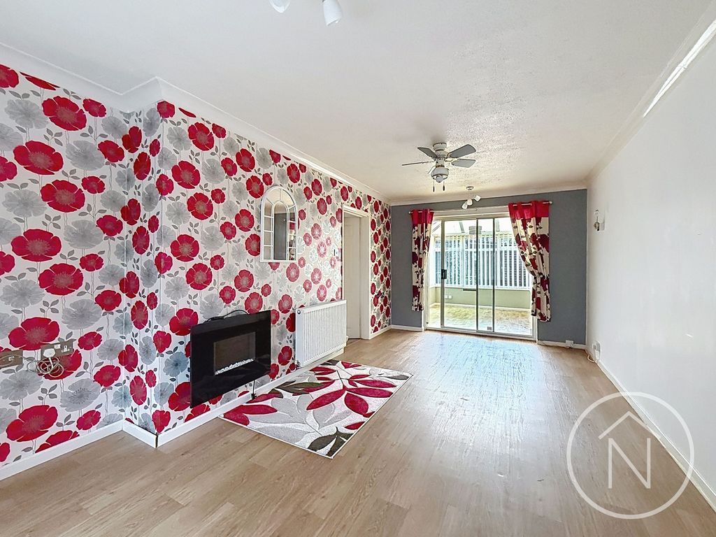 Property photo 2 of 13
