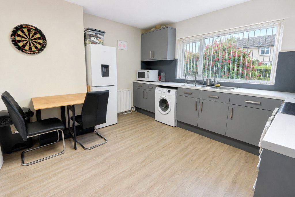 Property photo 2 of 13 2 - Picture No. 02
