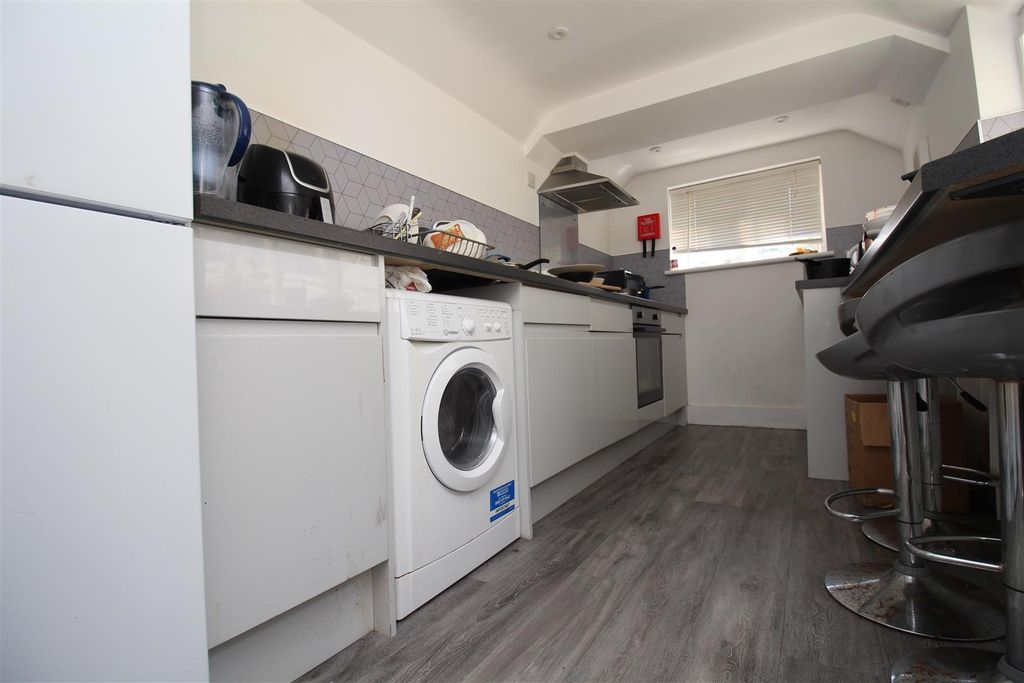 Property photo 2 of 10 Picture 2