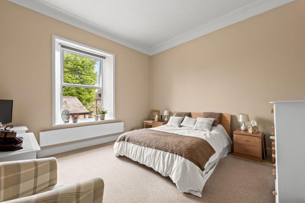 Property photo 2 of 3