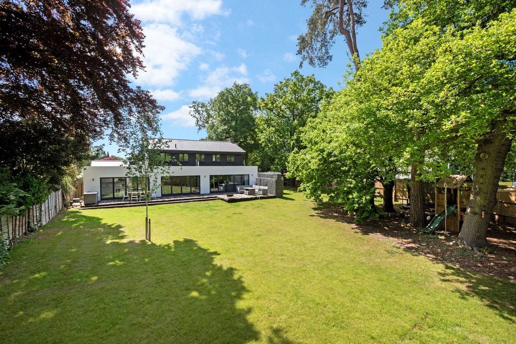 Property photo 3 of 23 Picture No. 06
