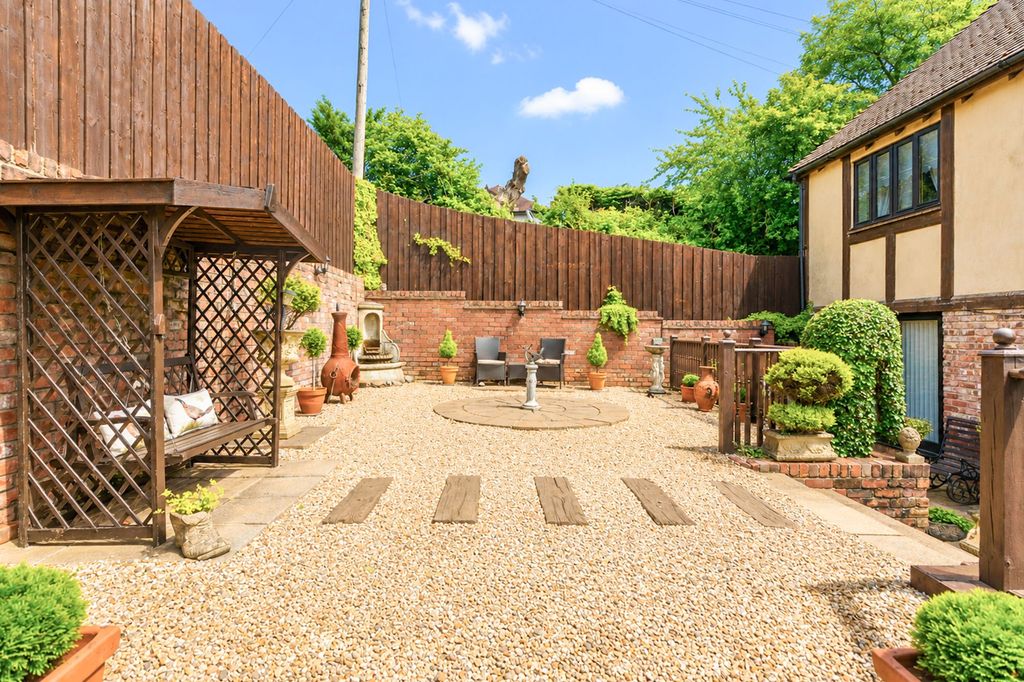 Additional image 10 of 5 bed detached house for saleChristchurch Hill, Christchurch NP18