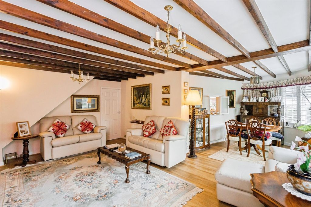 Property photo 3 of 20