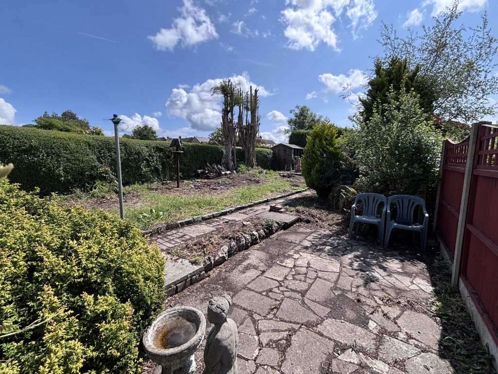 Property photo 2 of 14 Garden