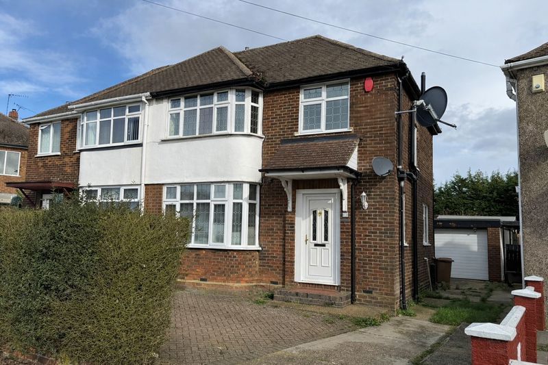 Property photo 1 of 17 Photo 1