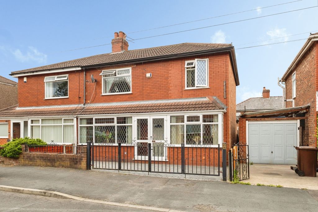 Property photo 1 of 17 Pbox-Img.Jpg