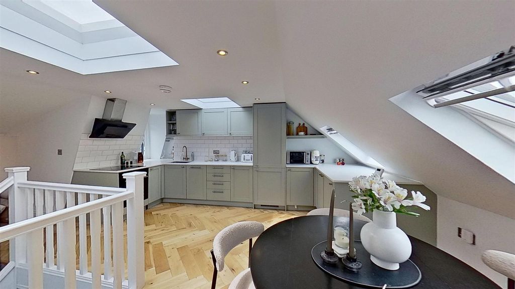 Property photo 1 of 19 Denton-Street-Earlsfield-Sw18-07222026_184314.Jpg