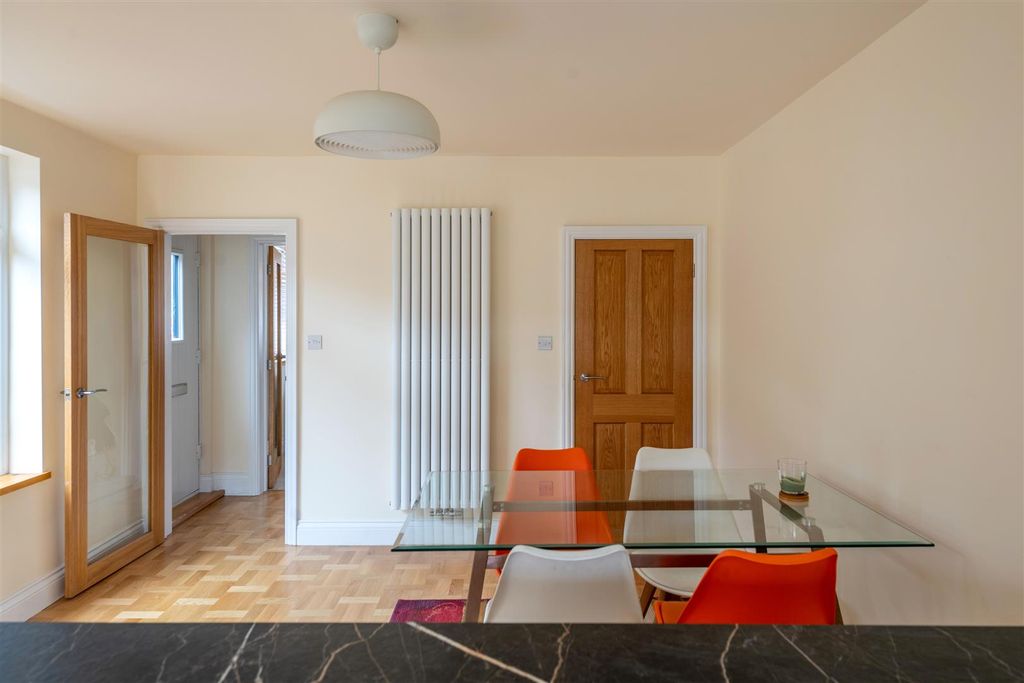 Additional image 9 of 2 bed semi-detached house for saleNutley Lane, Reigate RH2