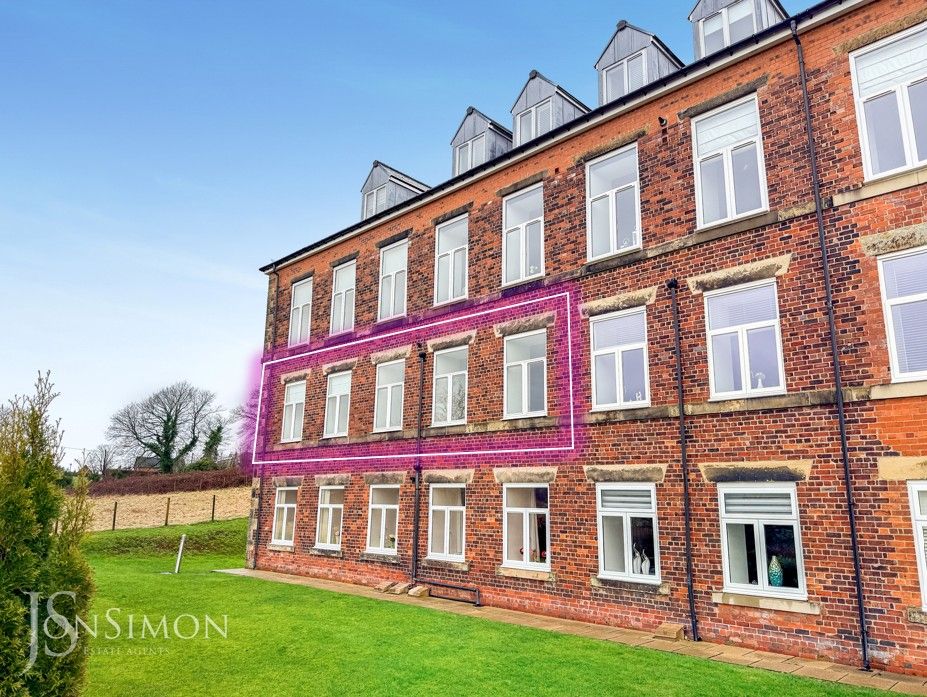 Property photo 2 of 46