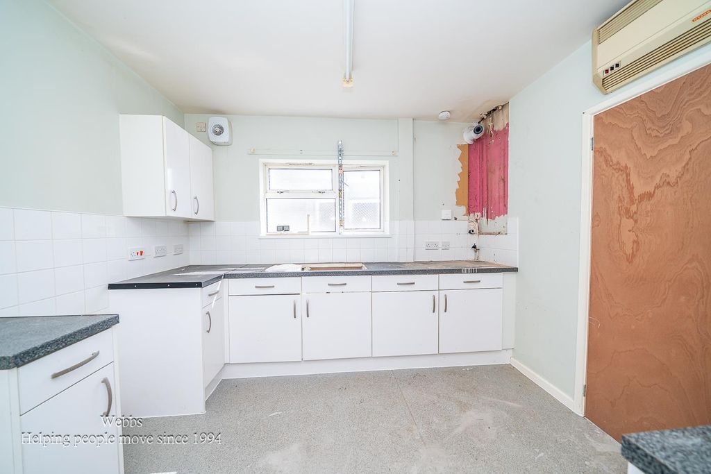 Property photo 2 of 25 Webbs-6.Jpg