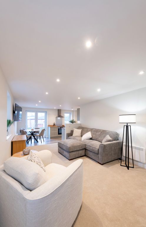 Property photo 3 of 8 Ellwood House - Living