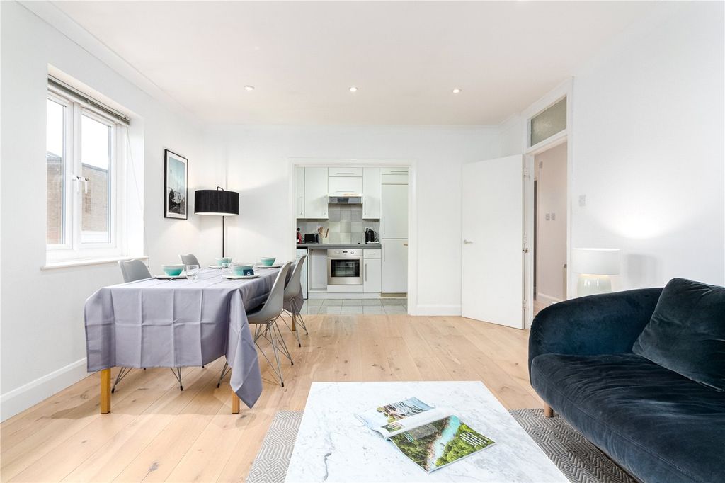 Property photo 3 of 9 Picture No. 08