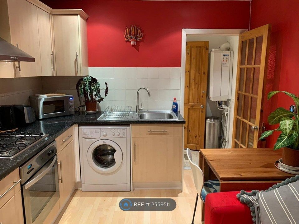 Property photo 2 of 16