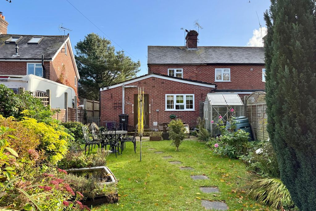 Property photo 1 of 16 3 Bedroom Cottage