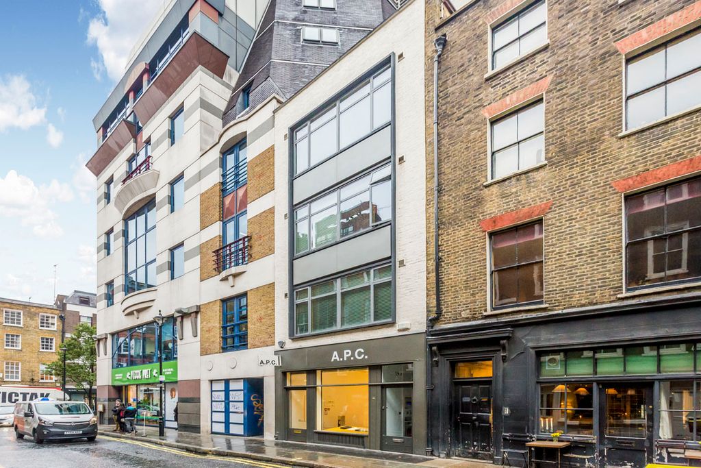 Property photo 3 of 7