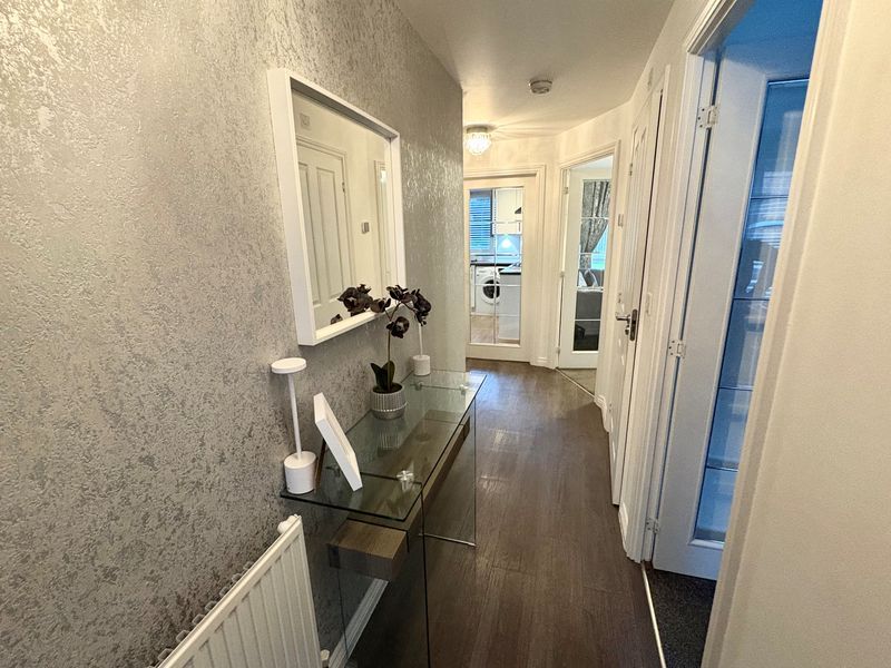 Property photo 3 of 13 Photo 10