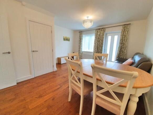 Property photo 3 of 11 Picture No. 10