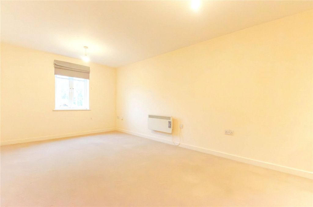 Property photo 3 of 14 Picture No. 22