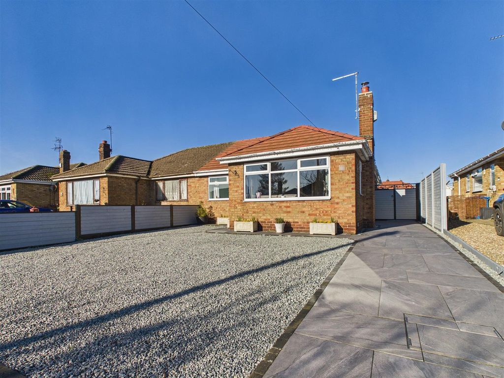 Property photo 1 of 24 Cam03303G0-Pr0307-Still046.Jpg