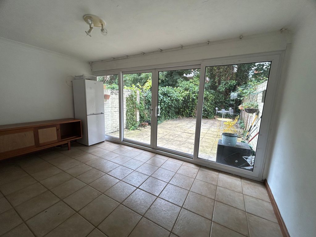 Property photo 2 of 10 Img_8630