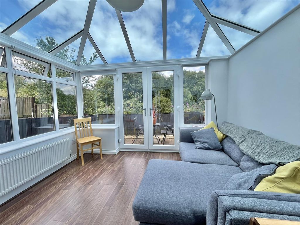 Property photo 3 of 15 Conservatory