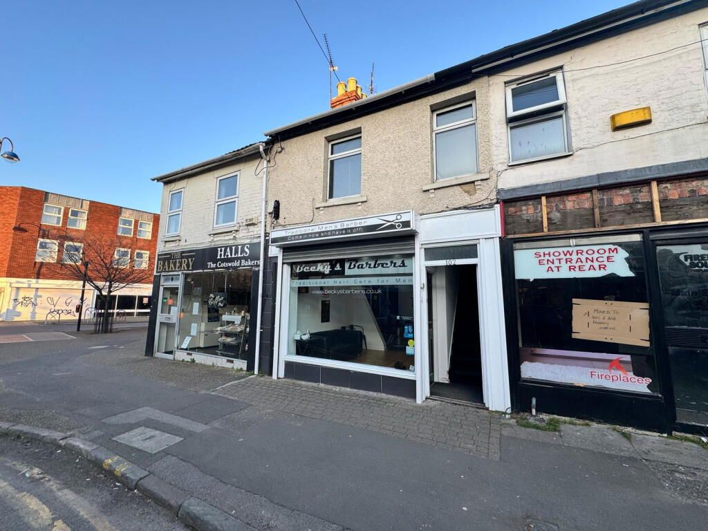 Property photo 1 of 8 107492S1242139Img010000