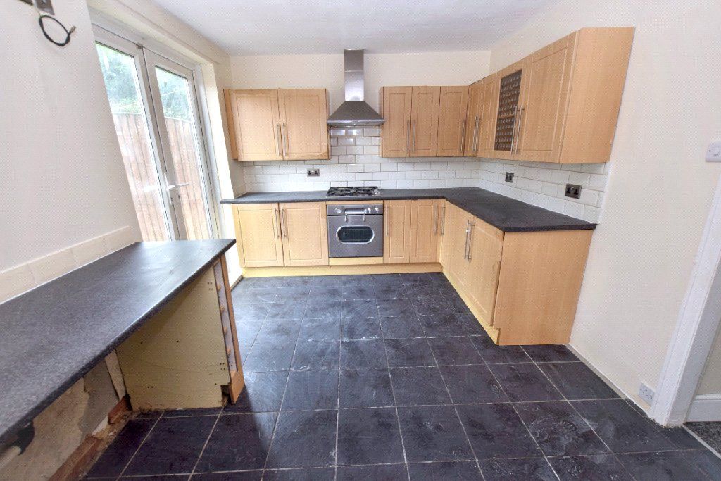 Property photo 3 of 16 Kitchen/Diner