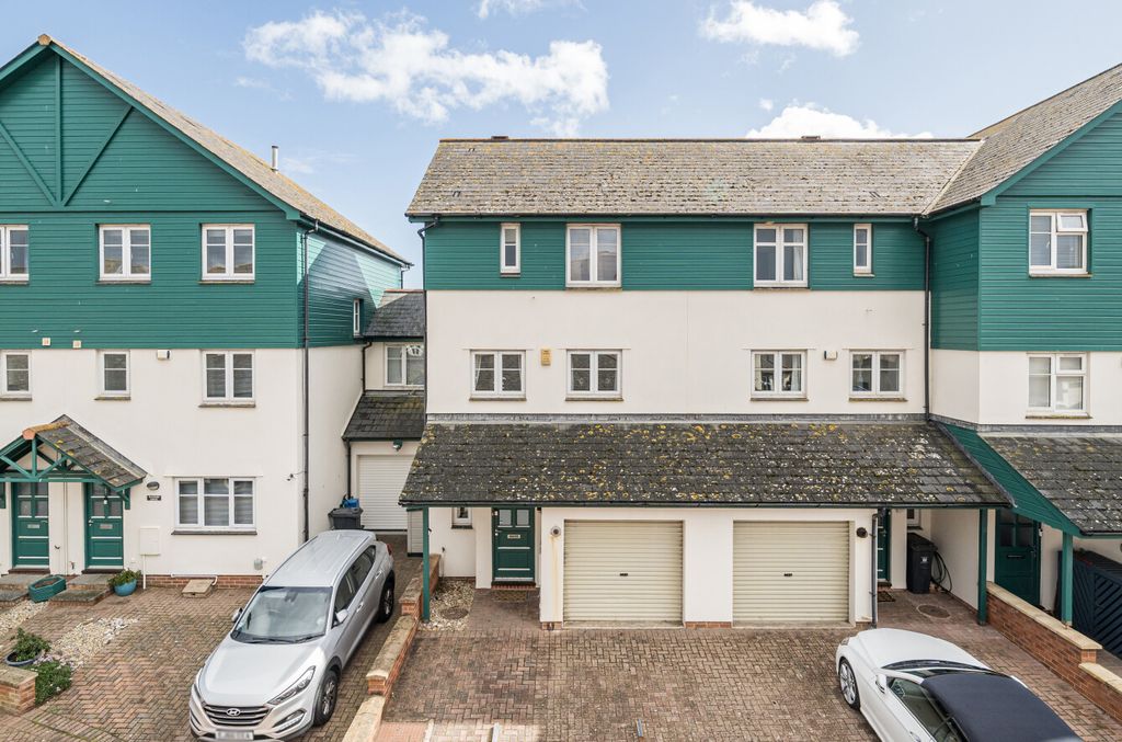 Property photo 1 of 21 1350588-2-68c47F1...