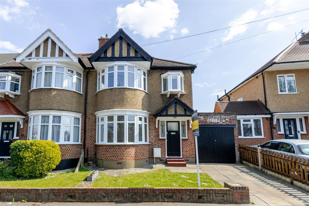 Property photo 1 of 20