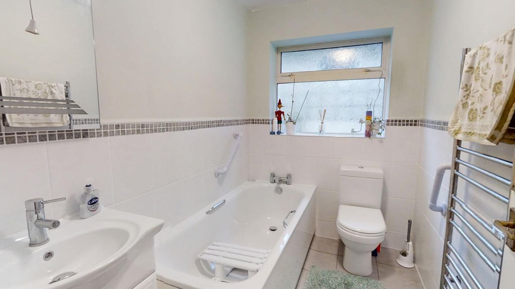 Additional image 13 of 3 bed detached bungalow for saleUnderhedge Gardens, Portland, Dorset DT5