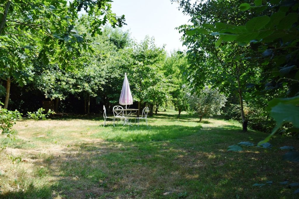 Property photo 3 of 20