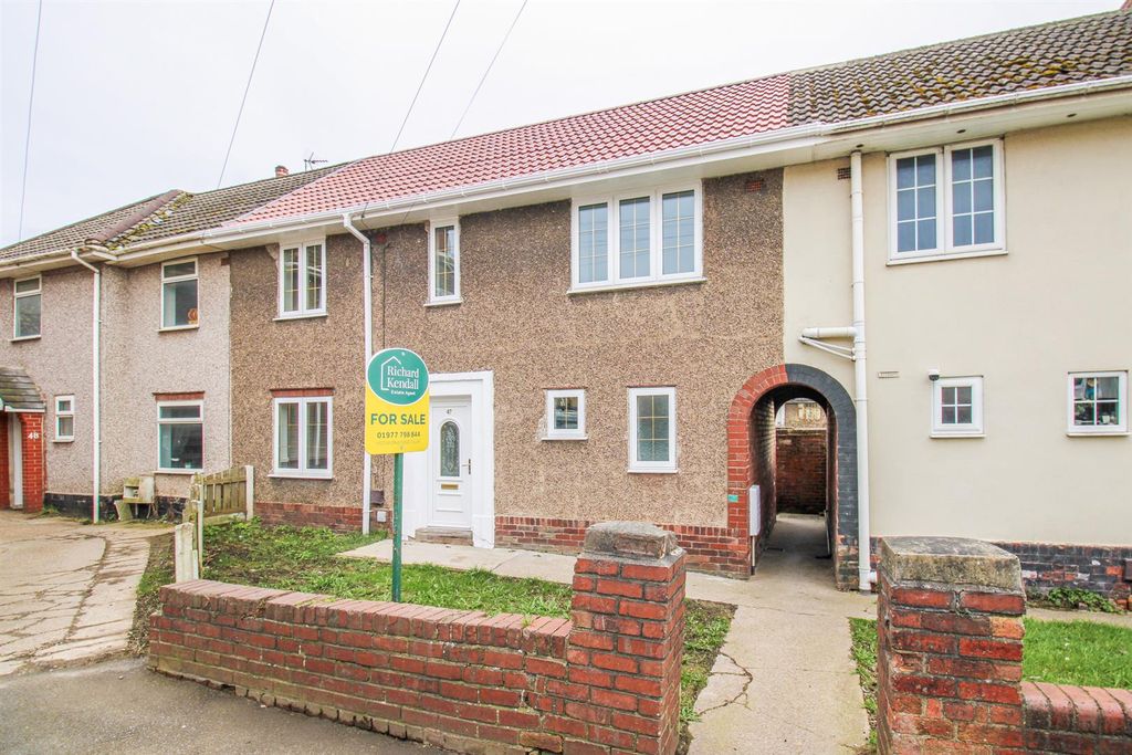 Property photo 1 of 10