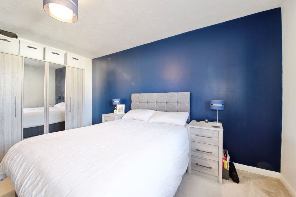 Property photo 3 of 14 Pbox-Img.Jpg