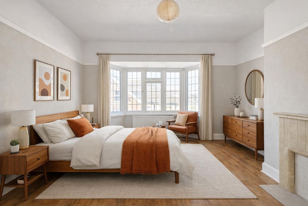 Additional image 6 of 3 bed flat for saleCommercial Square, Haywards Heath RH16