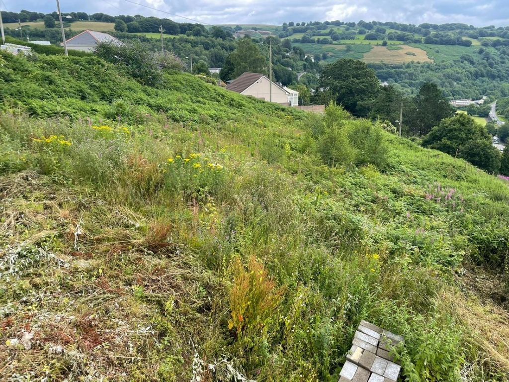 Property photo 3 of 14