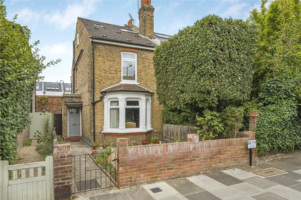Property photo 1 of 11 Picture No. 15